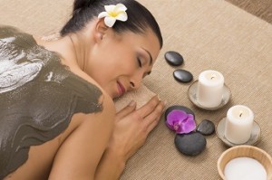 Green Clay Treatment At Spa